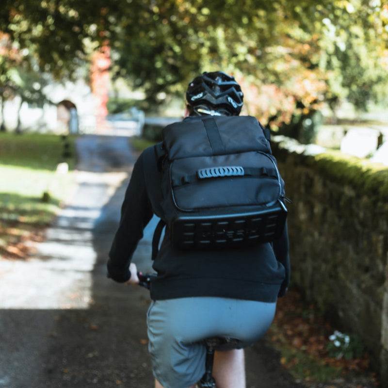 Ideal for everything from running errands to travel, commuting, and outdoor adventures.