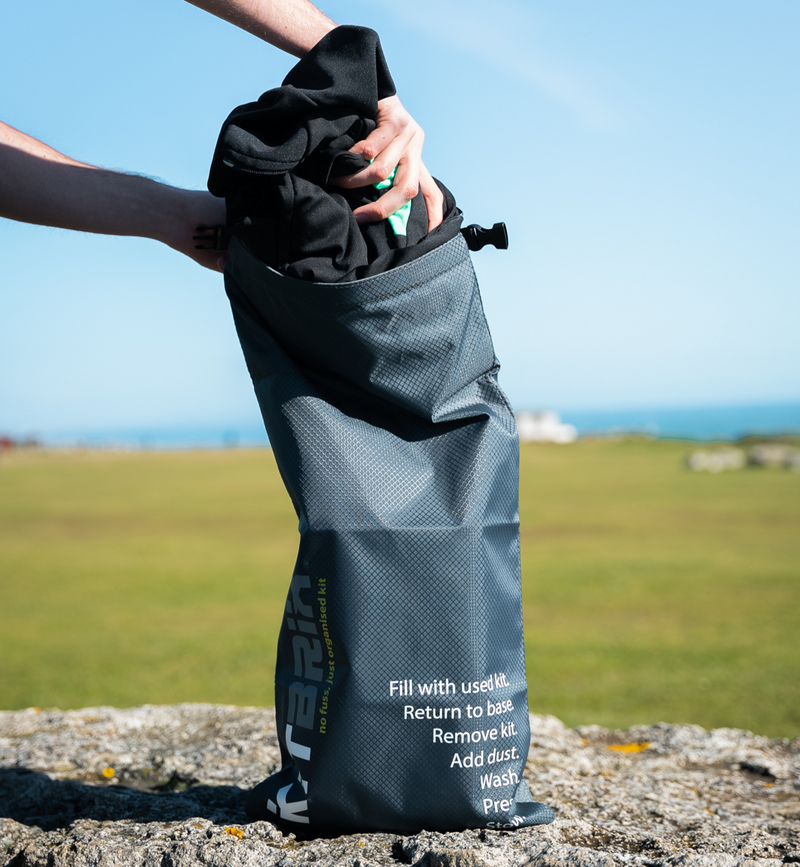 Camping Dry bag Suitable for wetsuit, muddy kit and shoes, Can hold a wetsuit (XXL) or muddy trainers plus dirty kit